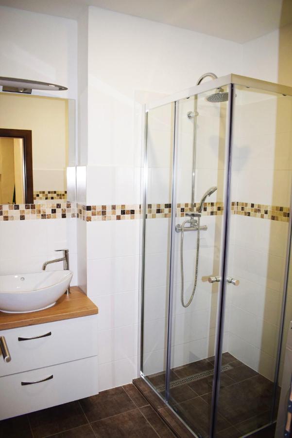 Center City Apartment II Nitra Zewnętrze zdjęcie